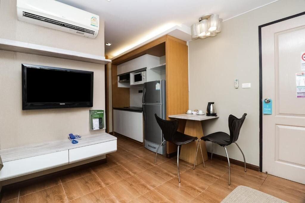 Greenview Ekkamai10 Suite Bangkok Eksteriør billede