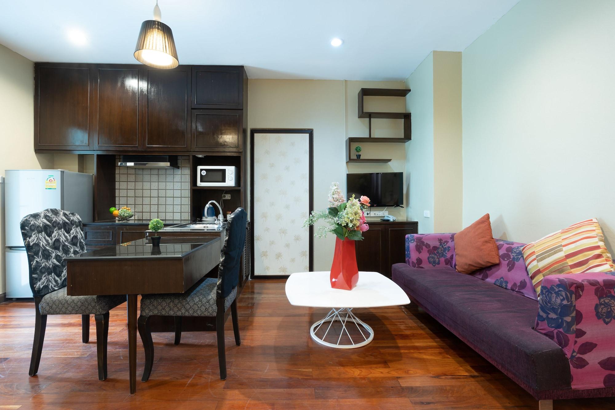 Greenview Ekkamai10 Suite Bangkok Eksteriør billede