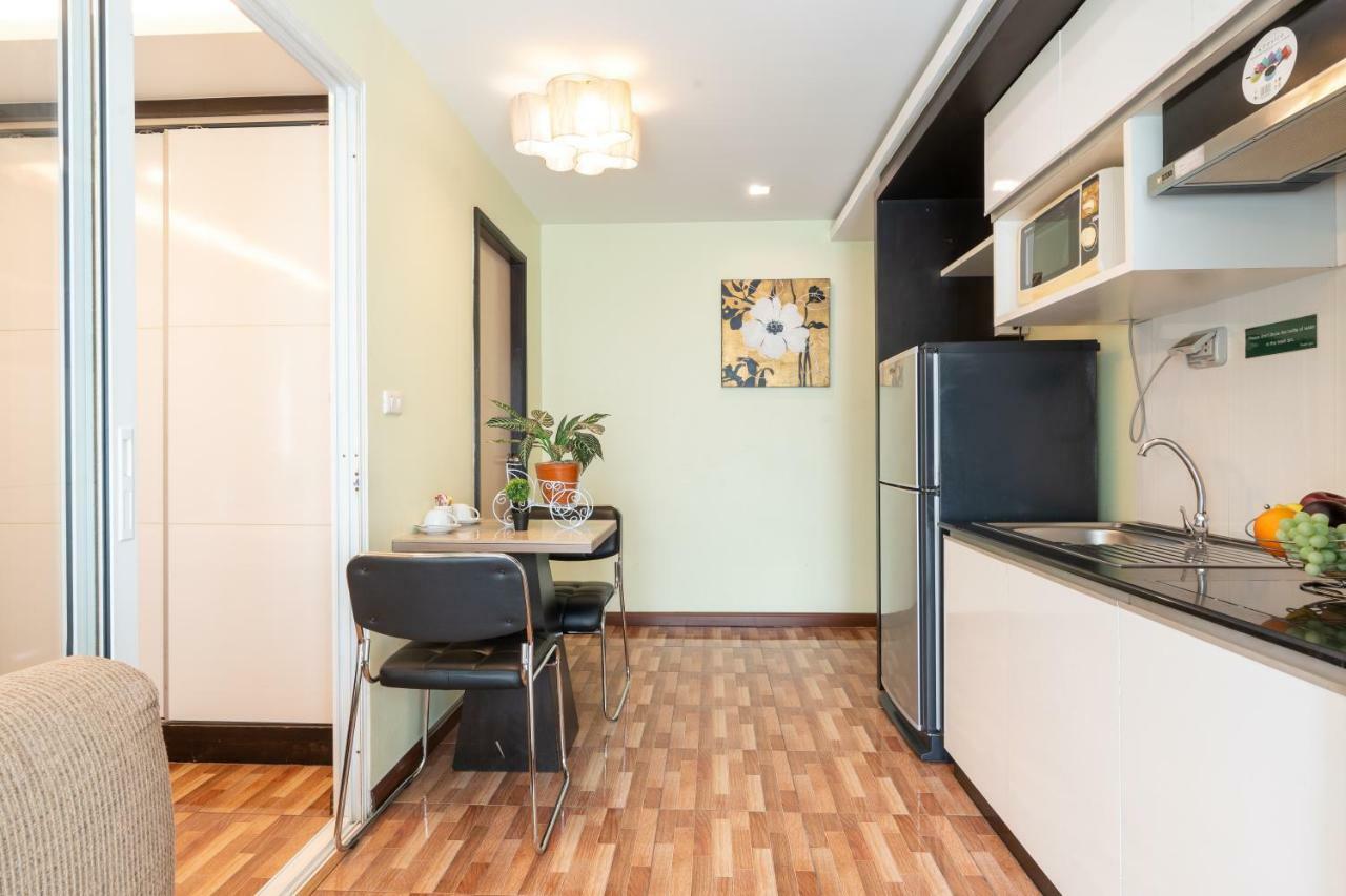 Greenview Ekkamai10 Suite Bangkok Eksteriør billede